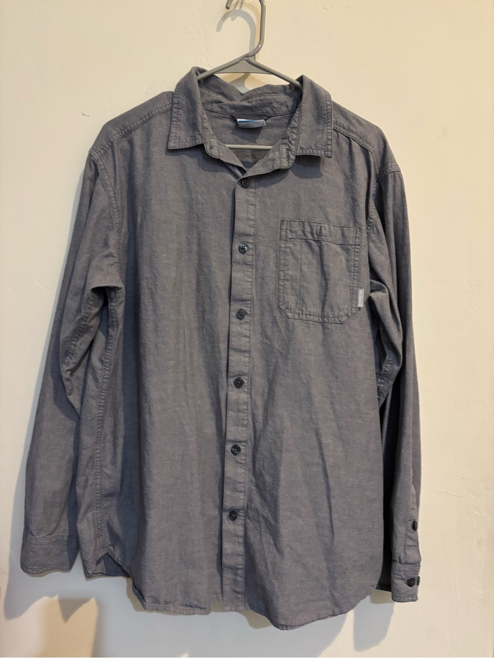 Columbia cotton Men's Long-Sleeve Gray Button-Up Shirt Large